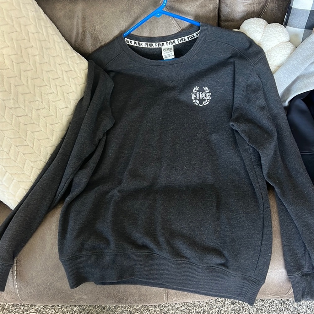 Pink crewneck